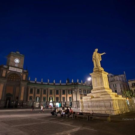 Casetta Soriano - Piazza Dante เนเปิลส์ ภายนอก รูปภาพ
